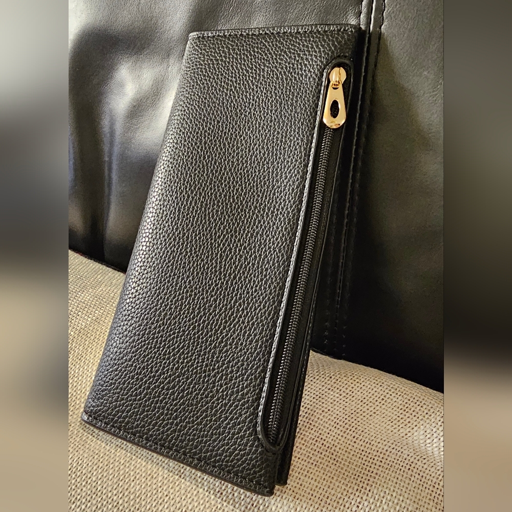 Black Vegan Leather Wallet with Gold Zipper NWOT